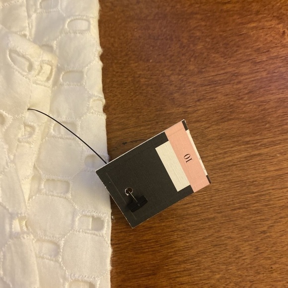 Crown & Ivy NWT Size 10 Solid White Sleeveless Knee-Length V-Neck A-Line Dress - Picture 4 of 4